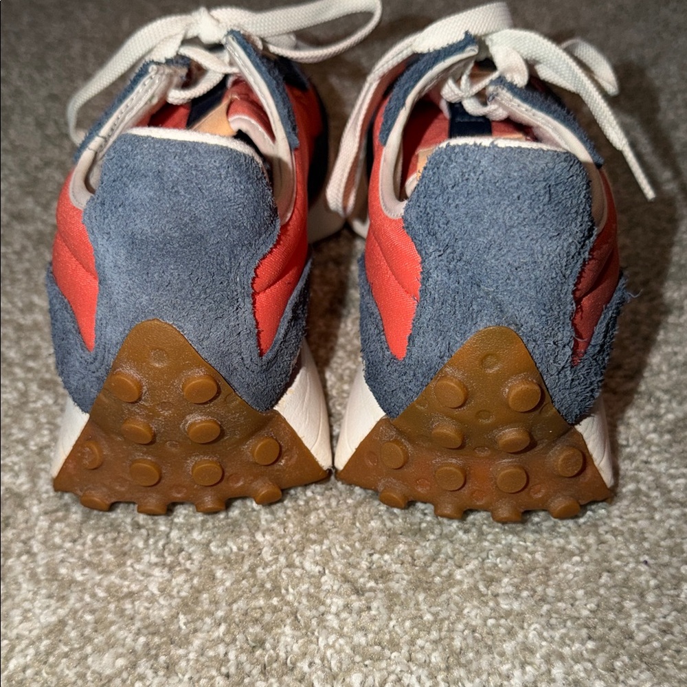 New Balance 327 Women's Blue and Coral Sneakers 9.5 - Picture 3 of 5